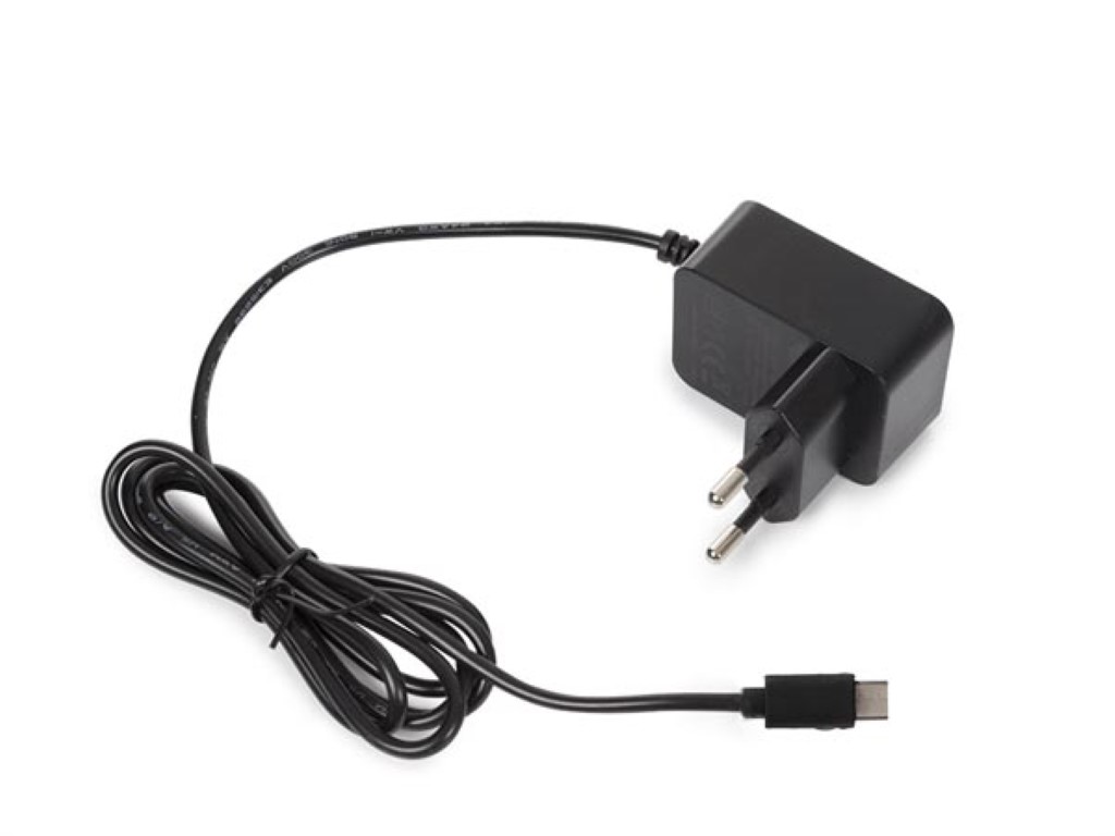 C USB väljundkonnektoriga toiteplokk/laadija- 5 VDC - 3 A max. - 15 W max