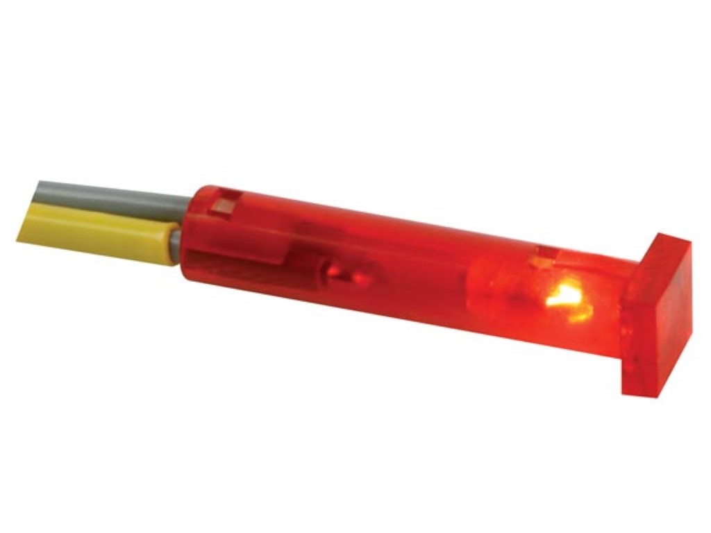 7 x 7mm nelinurkne paneeli kontroll-lamp,12V punane