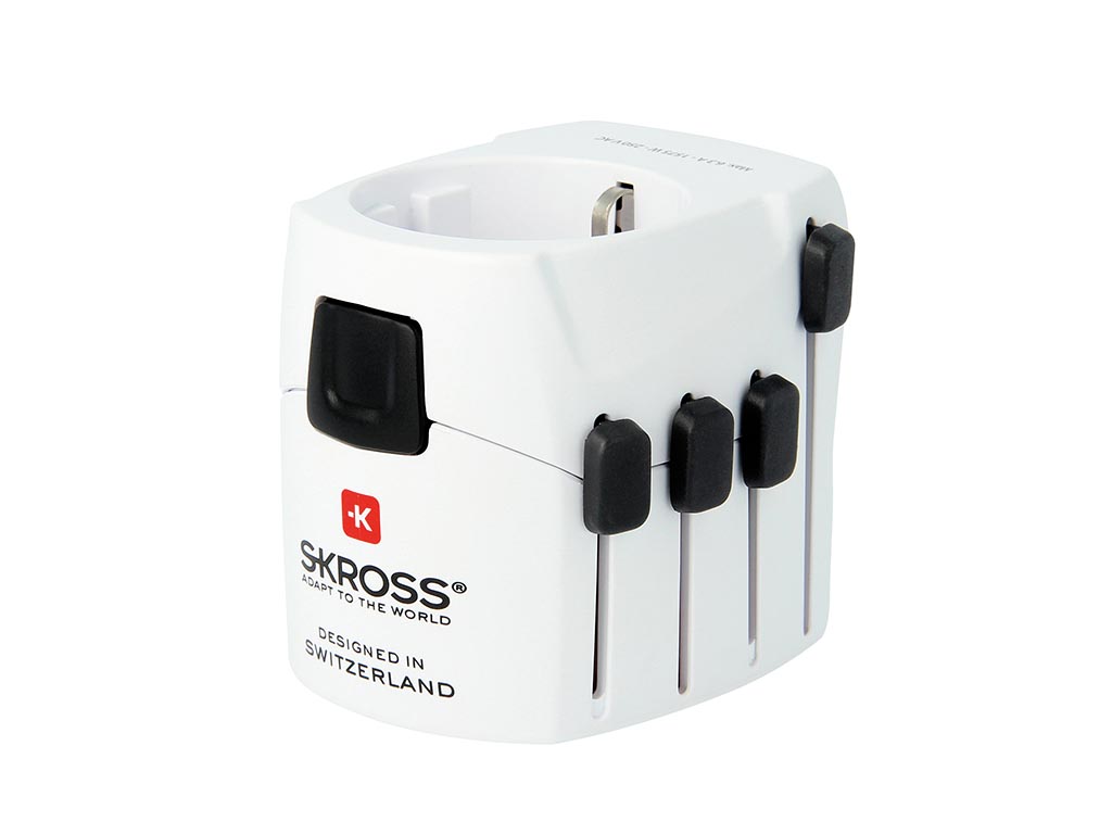 World travel adapter with ground plugs 7 A
