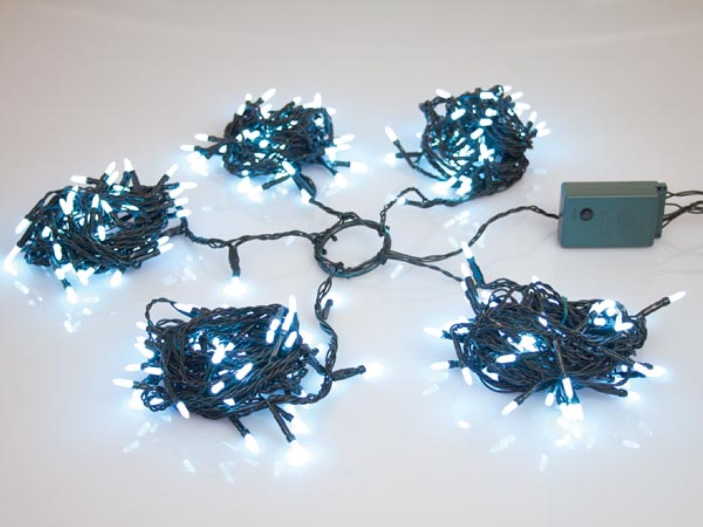 Jõulukaunistus --Speed Light LED -280 valget lampi- roheline juhe - modulaator - 24 V (jõulupuule : 210 cm)