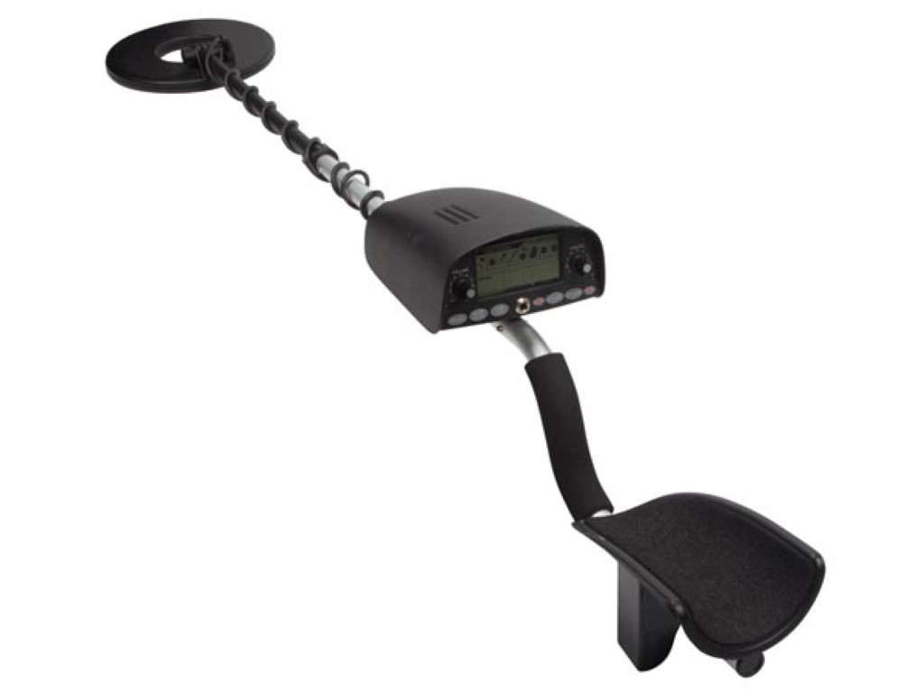 ADVANCED METAL DETECTOR WITH LCD (FREQ. < 9 kHz)