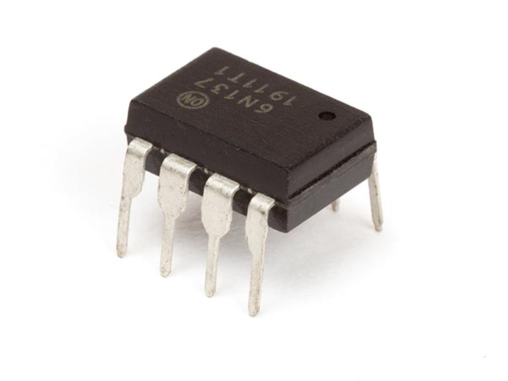 Opto-coupleur A Sortie Transistor Vdc=2500v